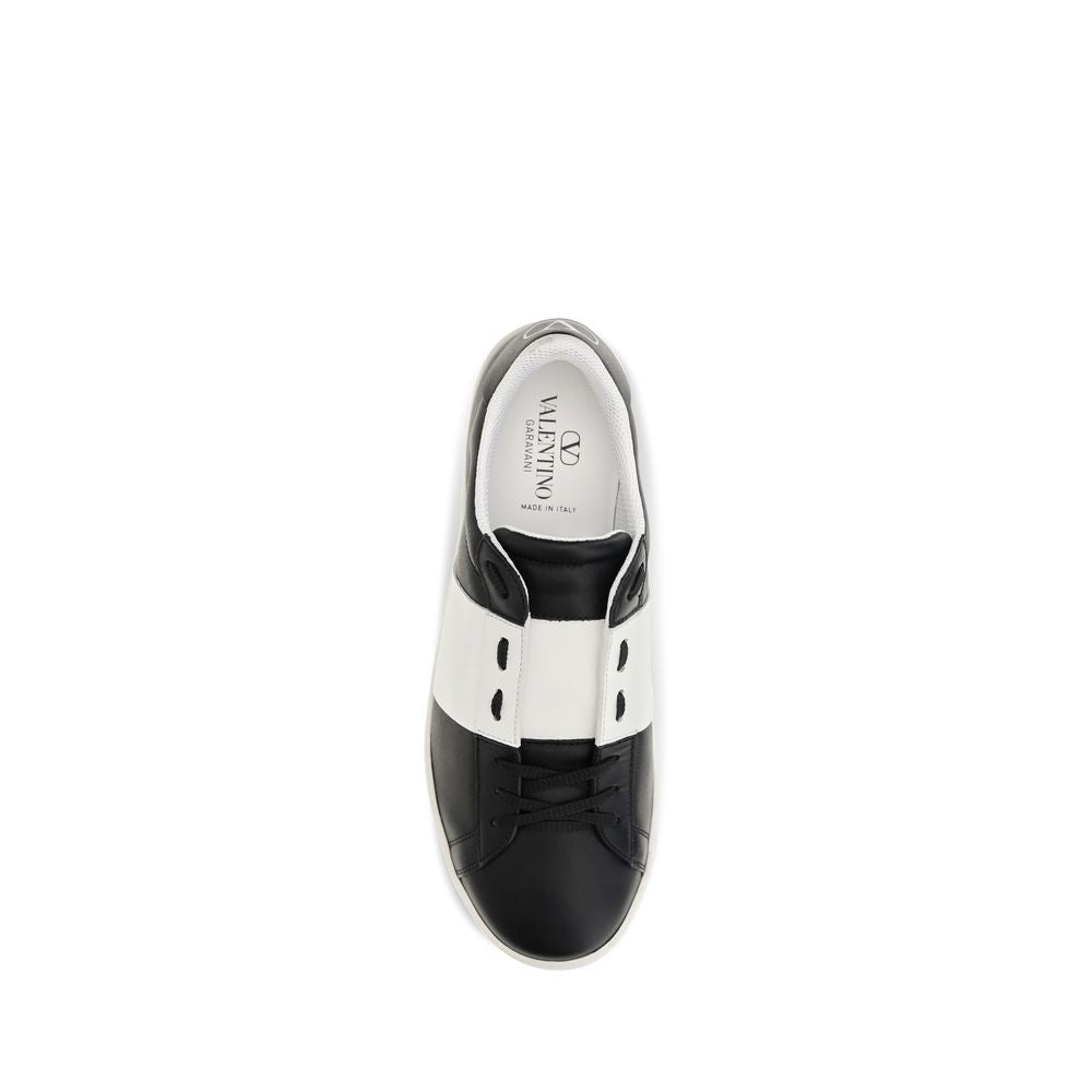Valentino Garavani Black Calf Leather Bos Taurus Sneakers Valentino Garavani