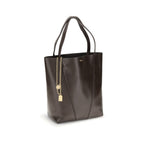 Chloé Brown calf leather Bos Taurus shoulder bag with sleek design and gold-tone hardware, featuring a spacious interior and adjustable strap.