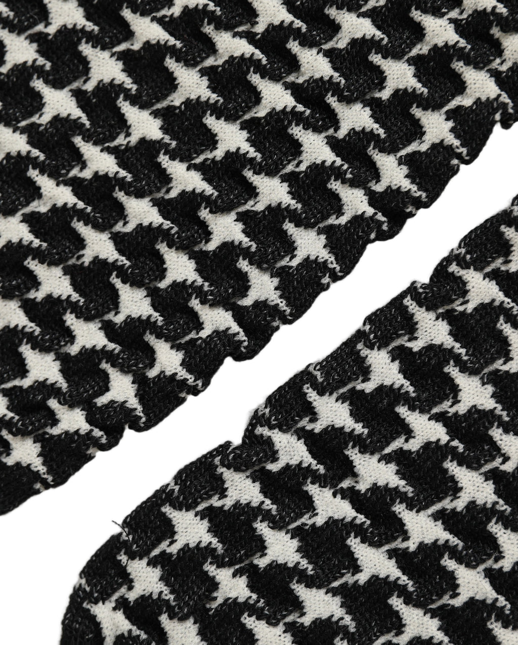 Dolce & Gabbana Black White Houndstooth Ankle Length Socks - Eljoys Fashion 