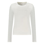 White cotton Guess Jeans women's T-shirt with classic fit and short sleeves, displayed flat for a clean, casual look.