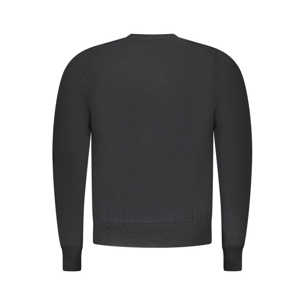 Black North Sails men's sweater made of fabric, featuring a classic fit and crew neckline, displayed on a plain background.