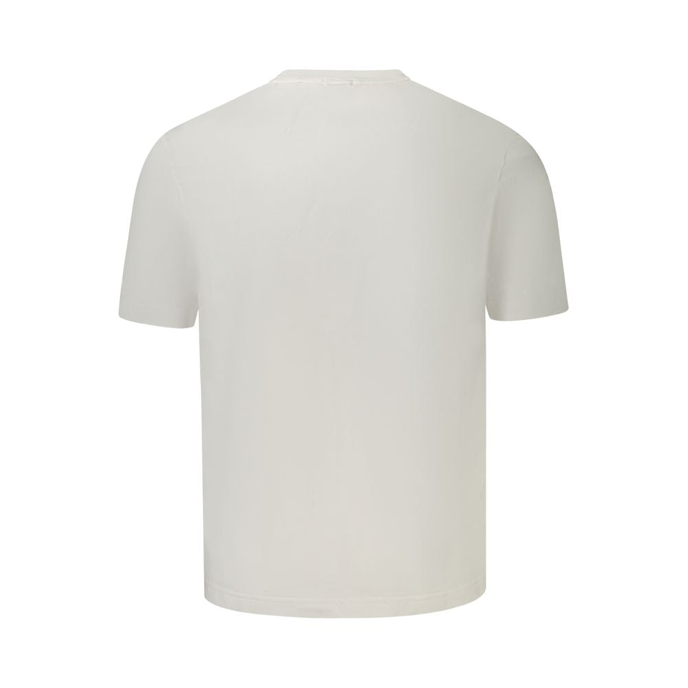 Hugo Boss white men's cotton T-shirt with crew neckline and short sleeves, simple and comfortable casual wear.