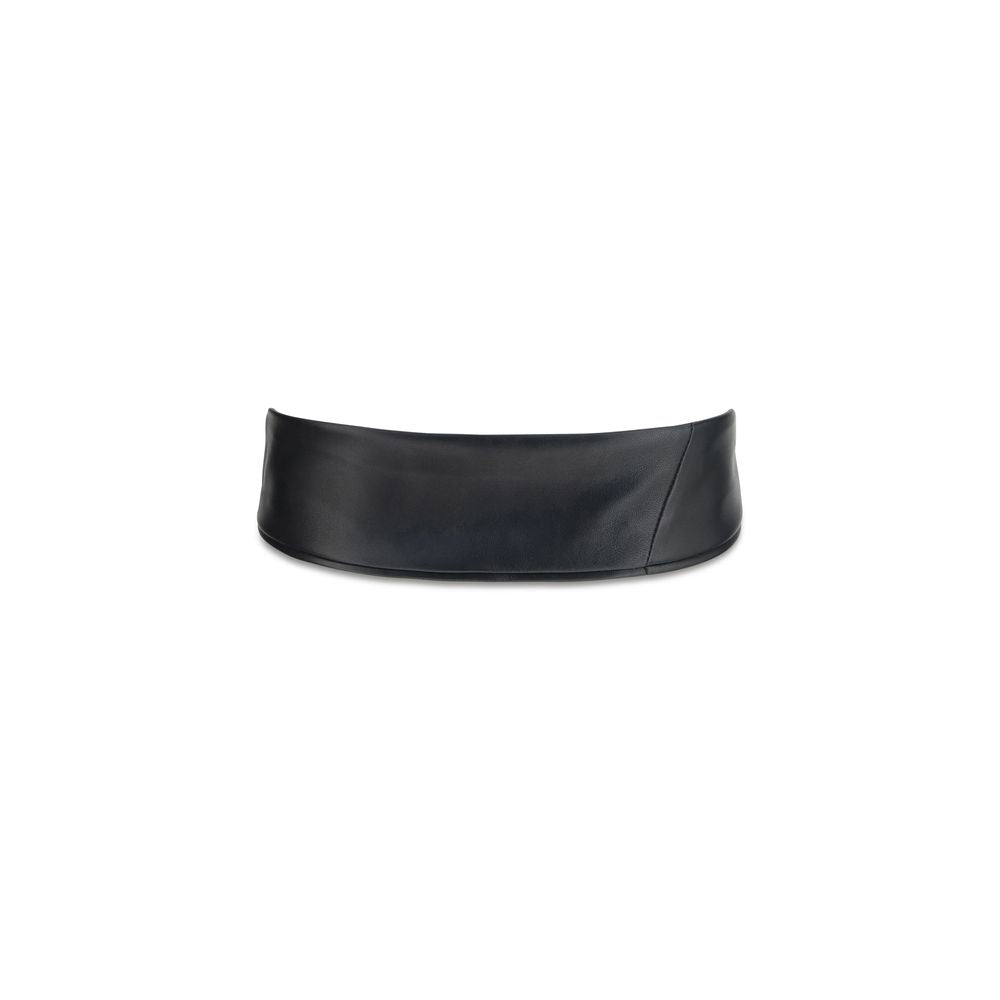 Black calf leather Jacquemus Bos Taurus high-waist belt with gold-tone buckle and sleek design.