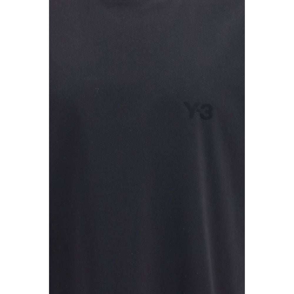 Y-3 black cotton sportswear, comfortable athletic apparel with a sleek design, shown in the image.