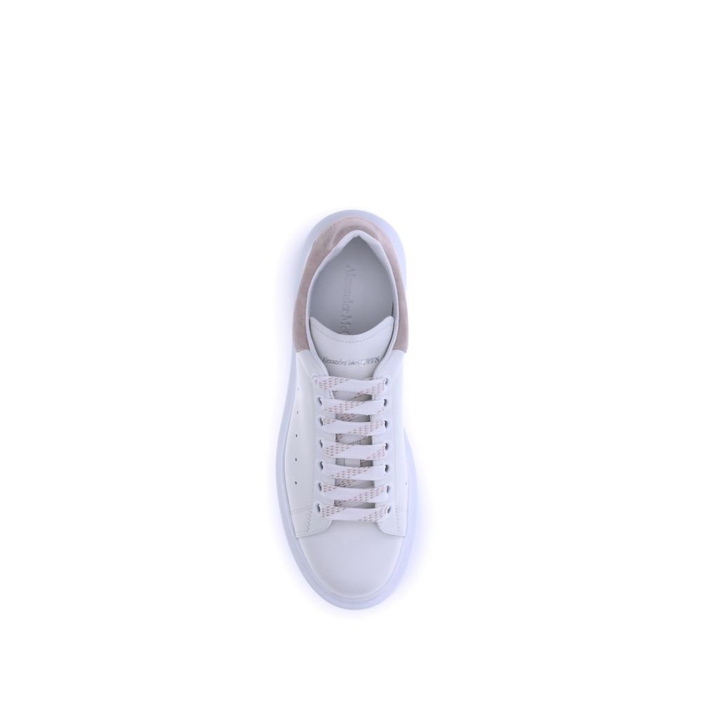 Alexander McQueen White Calf Leather Bos Taurus Platform Sneakers - Eljoys Fashion 