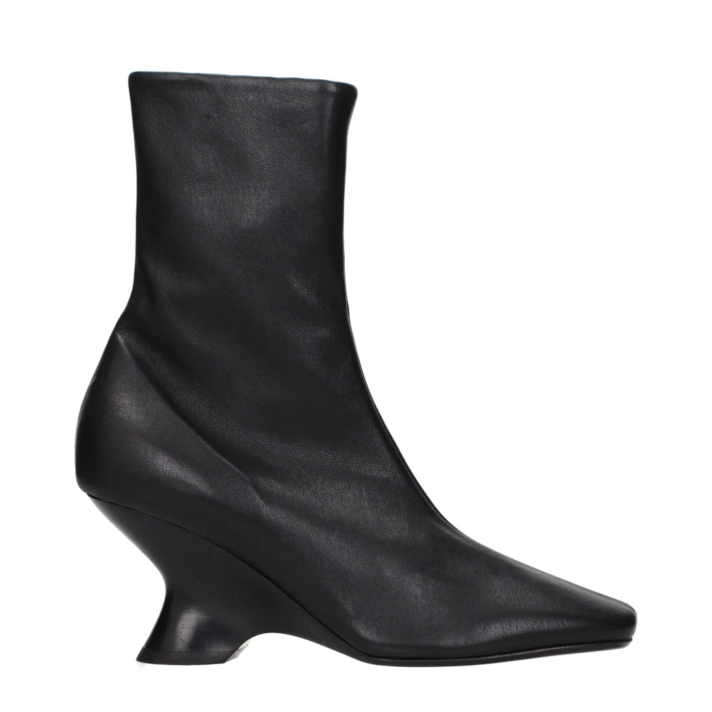 Dries Van Noten Black Leather Ankle Boots - Eljoys Fashion 