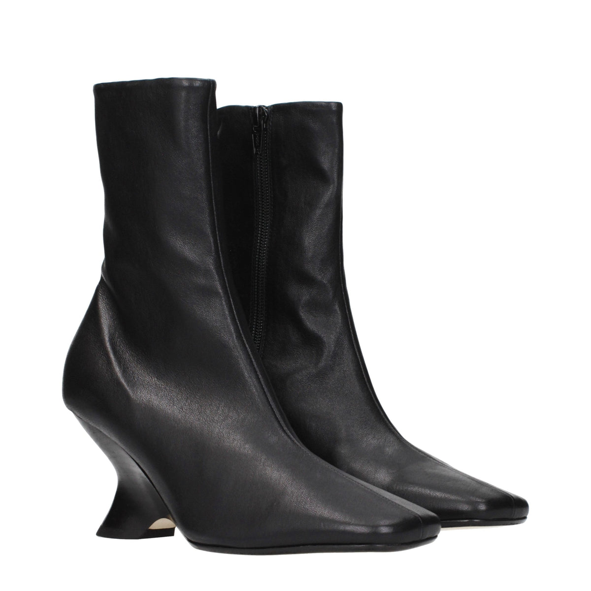 Dries Van Noten Black Leather Ankle Boots - Eljoys Fashion 