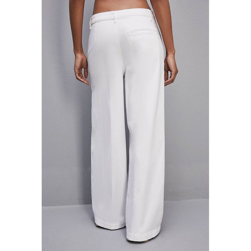 Patrizia Pepe White Cotton Casual Pants - Eljoys Fashion 