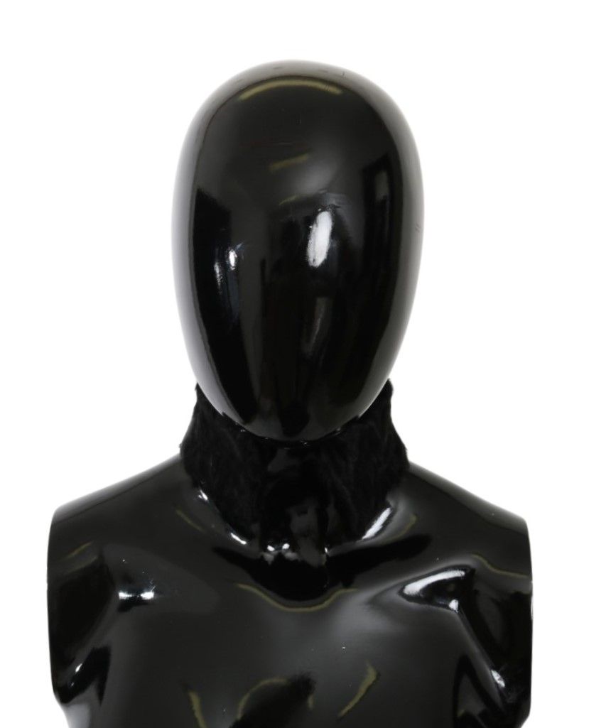 Dolce & Gabbana black fur neck collar wrap with lambskin scarf, showcasing luxurious texture and elegant design.