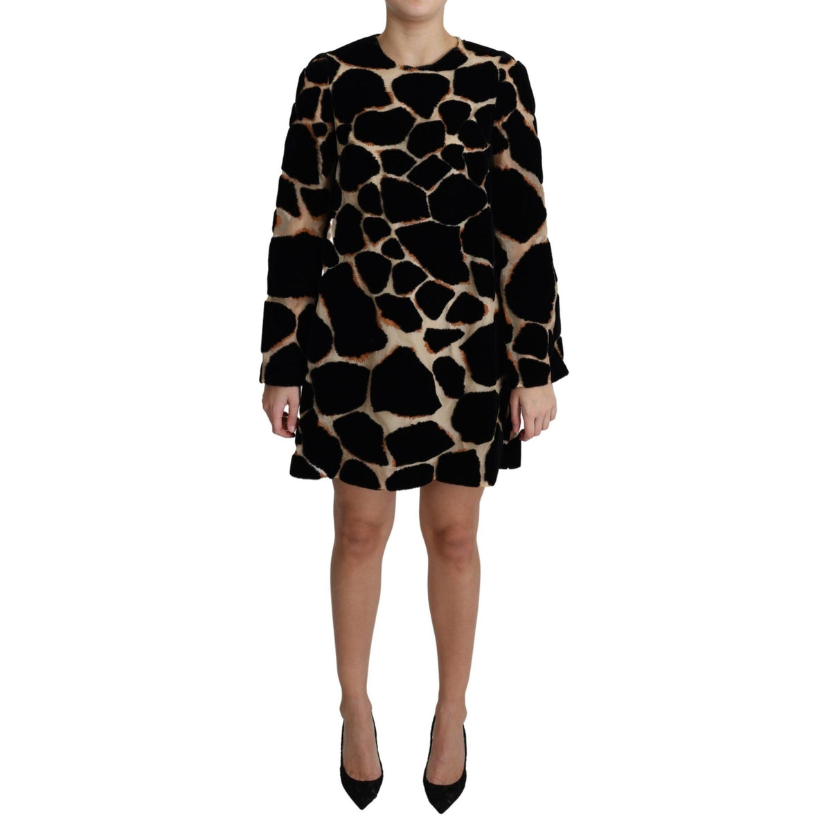 Dolce & Gabbana black giraffe print shift mini dress with short sleeves and fitted silhouette, stylish and eye-catching fashion piece.