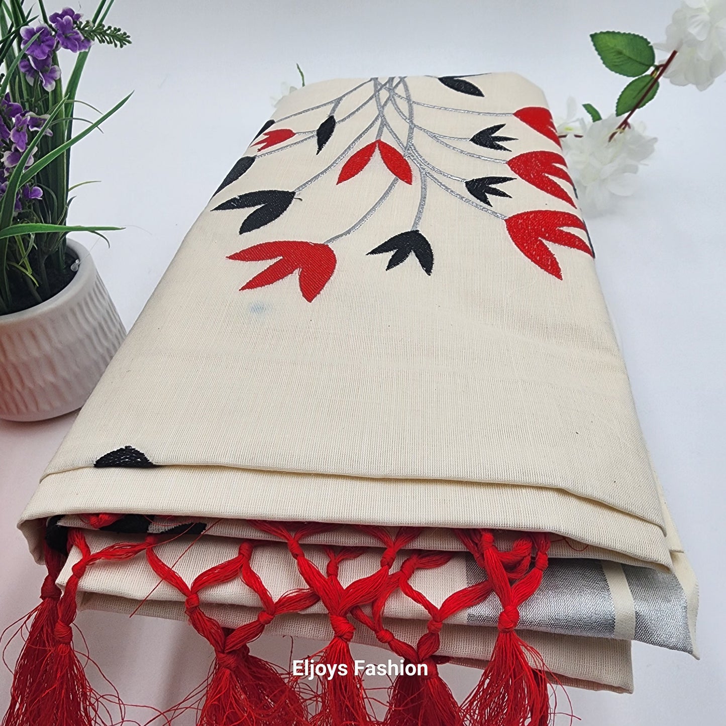 Tissue Silk South Indian Saree with stunning black and red combo floral design