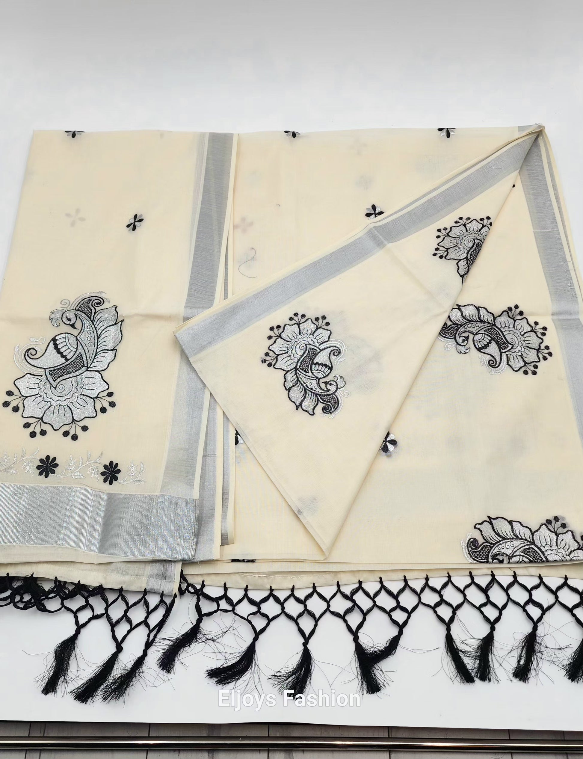 Tissue Silk South Indian Saree - Peacock floral design in Silver and black - Eljoys Fashion 