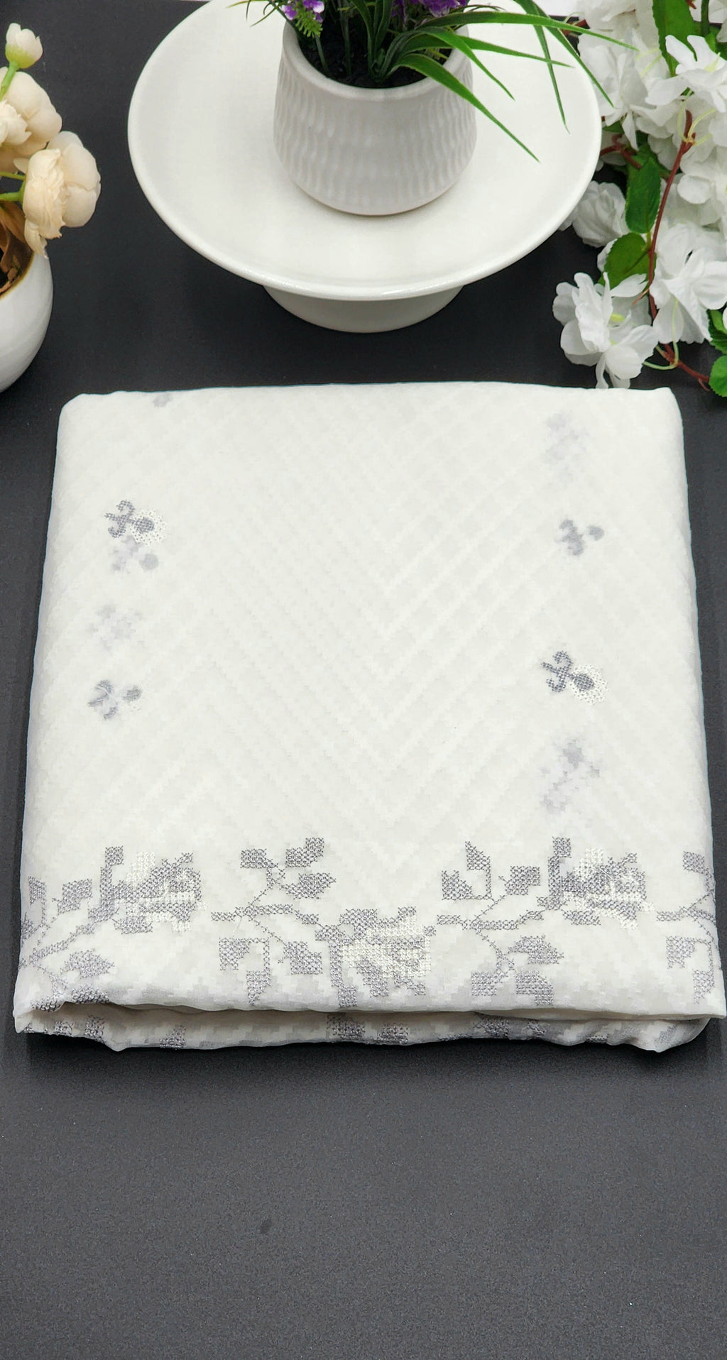 Brasso Saree in white with Embroidery works 1102