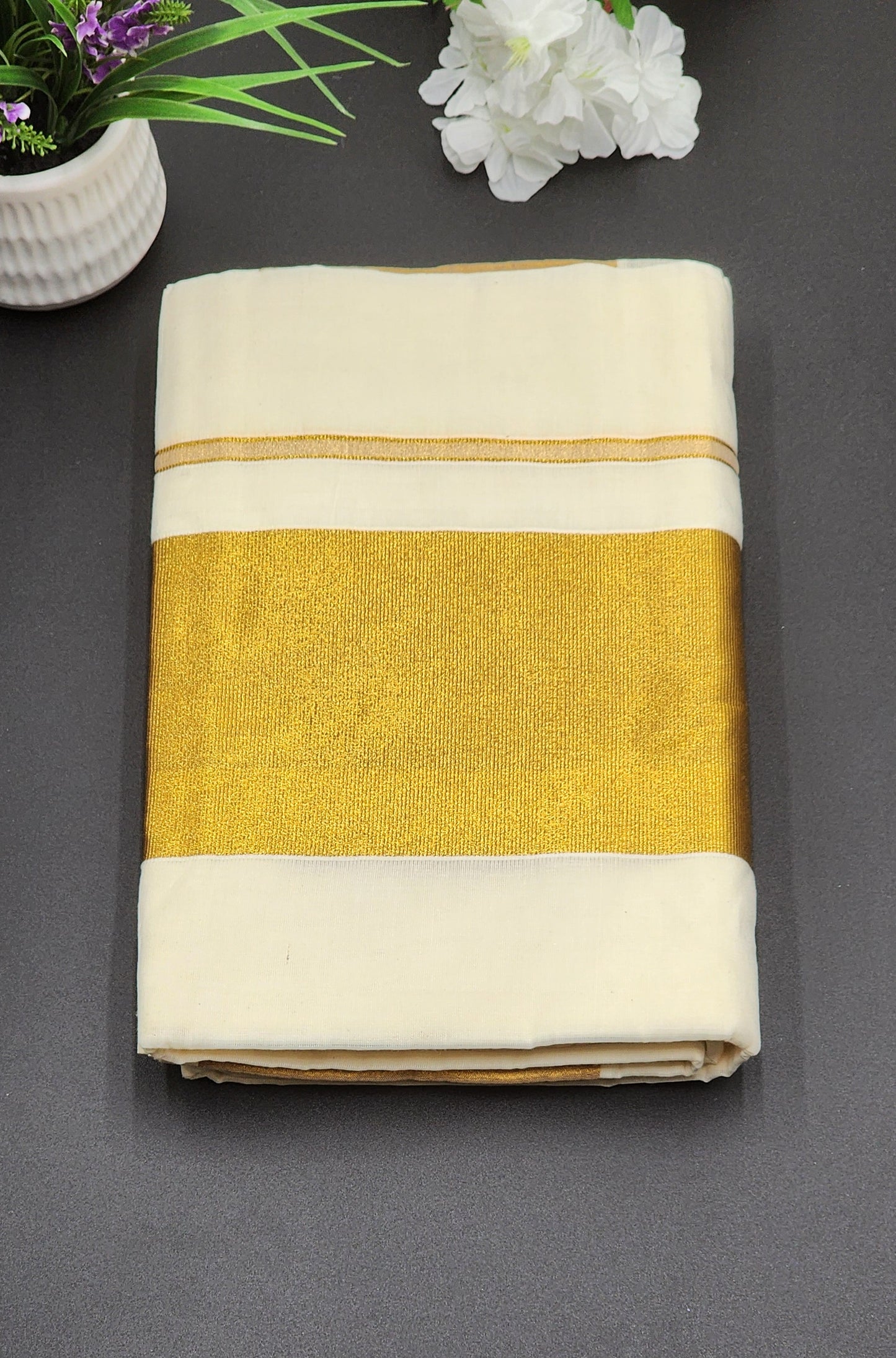 Tissue Silk Traditional Kerala Saree Large Gold Border - Eljoys Fashion 