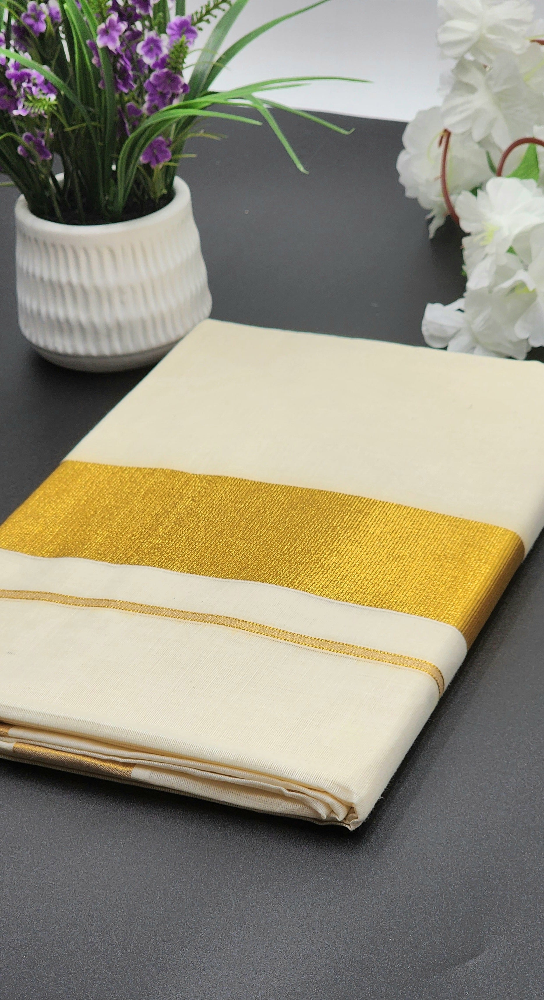 Tissue Silk Traditional Kerala Saree medium Gold Border - Eljoys Fashion 