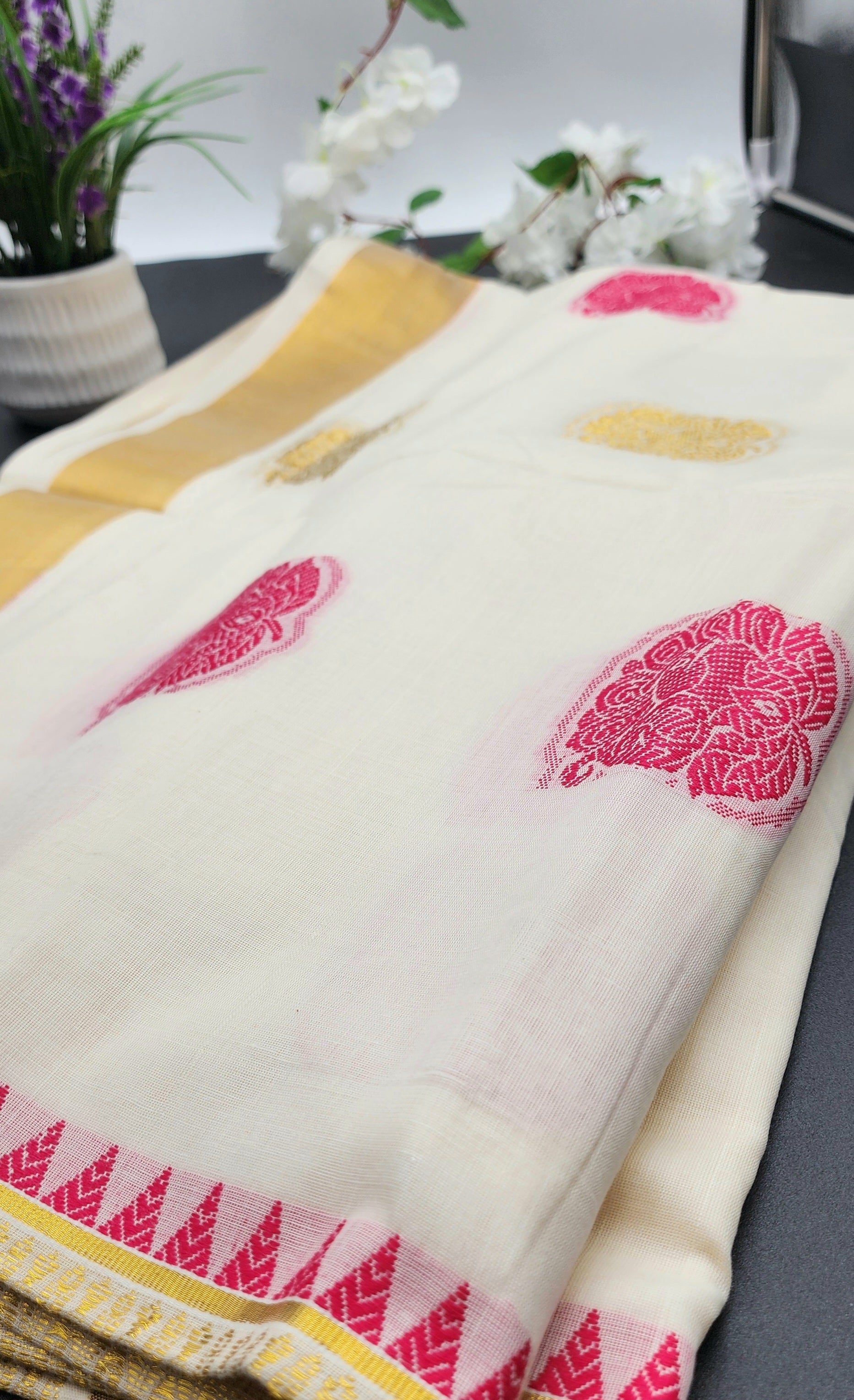 Traditional Kerala saree Peacock design in red and golden hues - Eljoys Fashion 