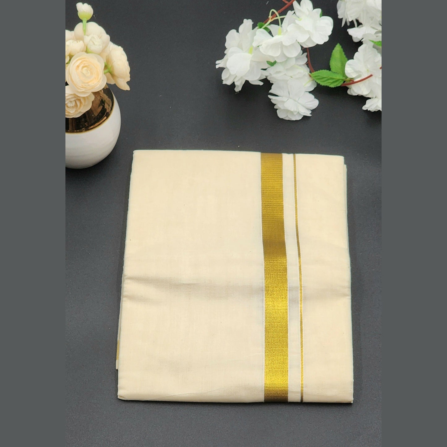Dhoti(Mundu)  Kerala style True Gold Bold Line - Eljoys Fashion 