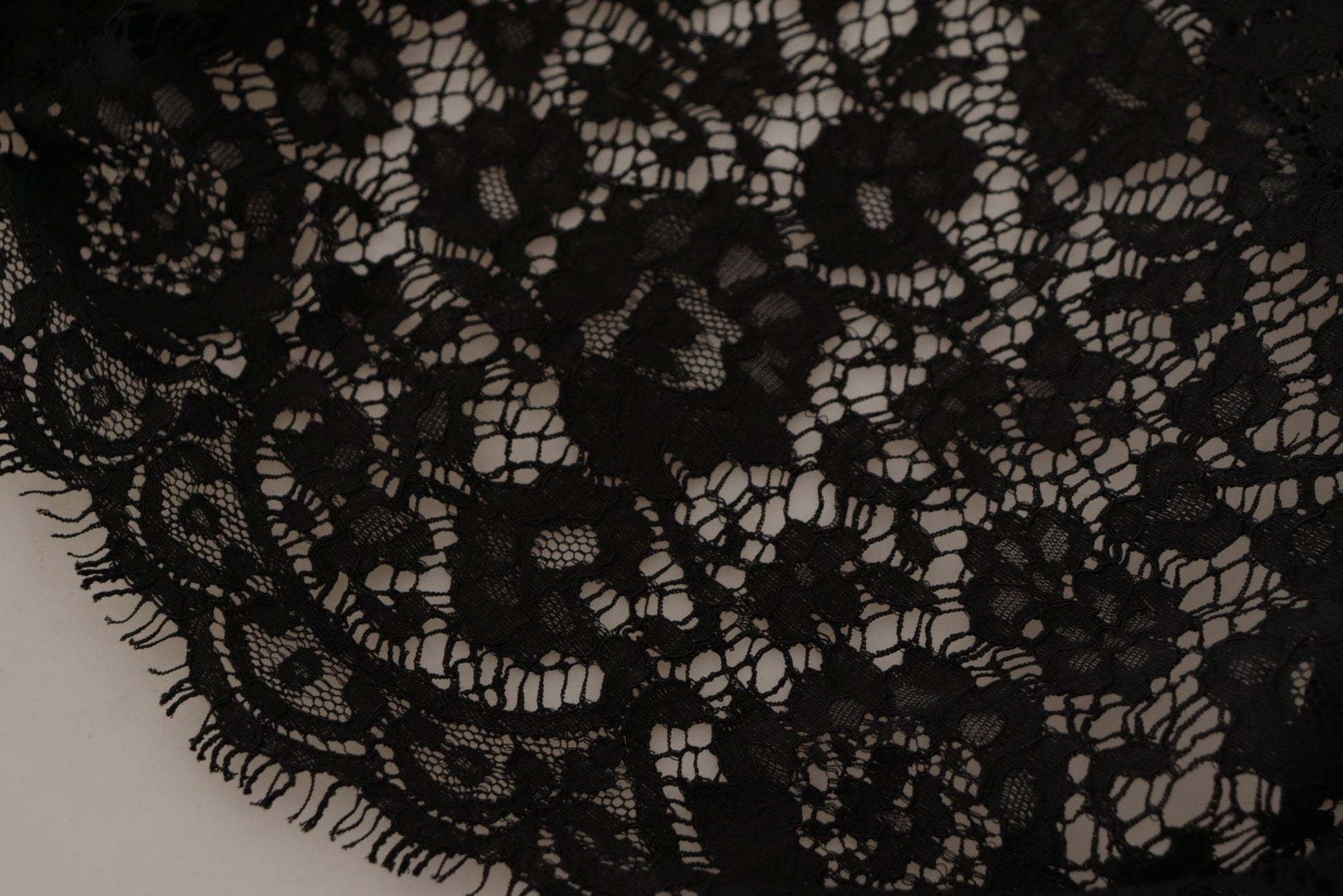 Dolce & Gabbana Black Floral Lace Pullover Sicily Blouse Dolce & Gabbana