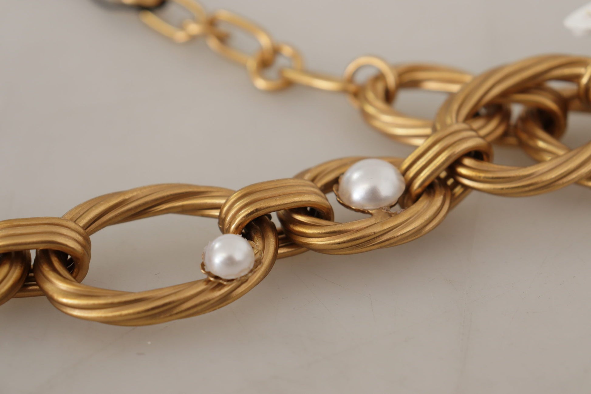 Dolce & Gabbana Gold White Lily Floral Chain Statement Necklace Dolce & Gabbana