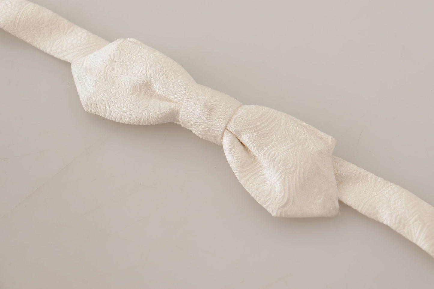 Dolce & Gabbana White 100% Silk Slim Adjustable Neck Papillon Tie Dolce & Gabbana