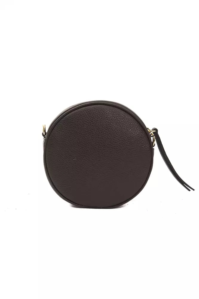 Brown leather women’s crossbody bag by Pompei Donatella with a sleek design and adjustable strap, perfect for everyday use.