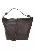 Brown leather women’s shoulder bag by Pompei Donatella with adjustable strap and stylish design.