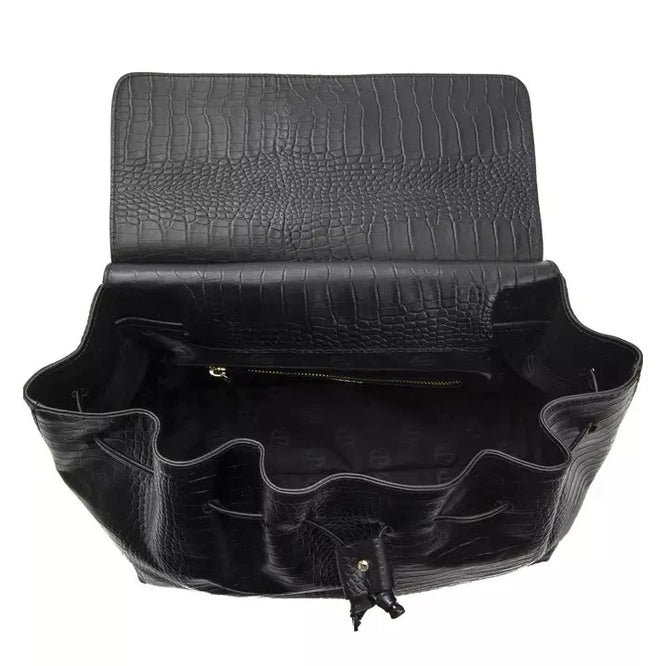 Black leather women’s shoulder bag by Pompei Donatella with a sleek design and adjustable strap.
