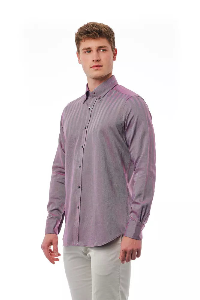 Bagutta burgundy cotton men's shirt displayed on a hanger, showcasing its classic design and smooth fabric texture.