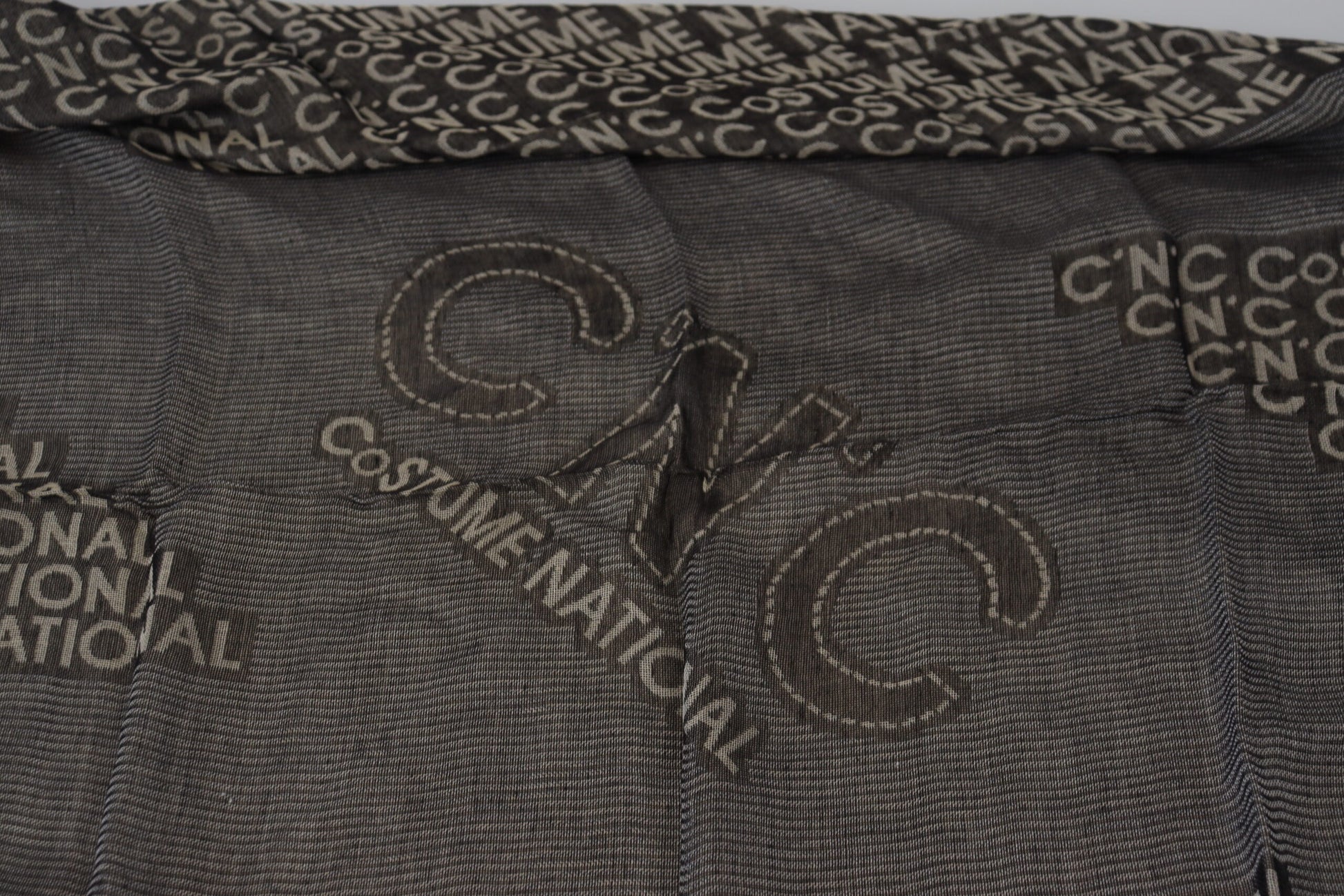 Costume National Gray Logo Knit Neck Wrap Shawl Scarf Costume National