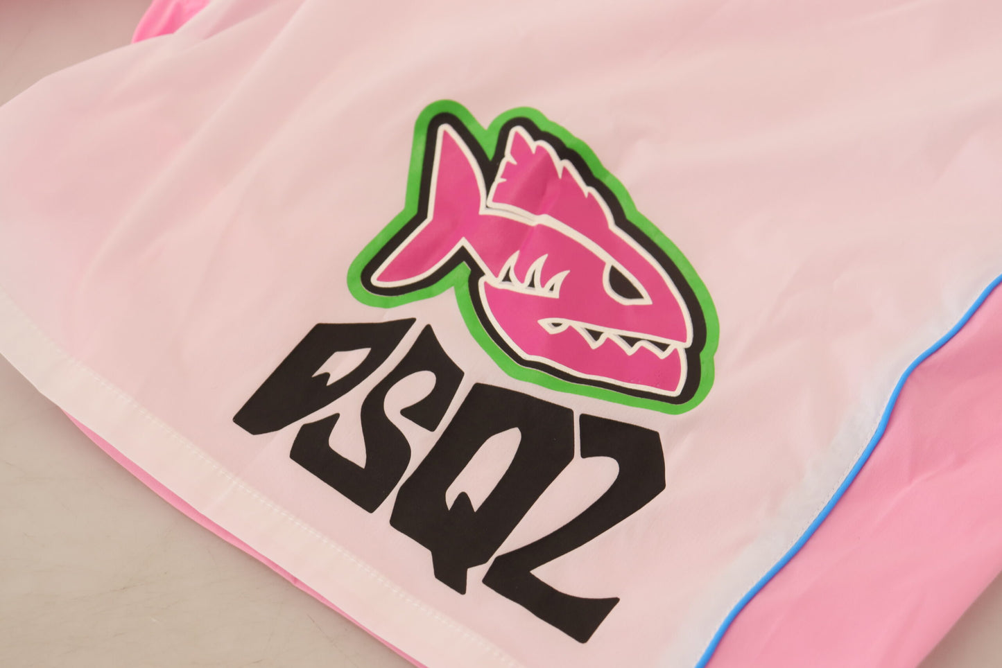 Dsquared² White Pink Logo Print Men Beachwear Shorts Swimwear Dsquared²