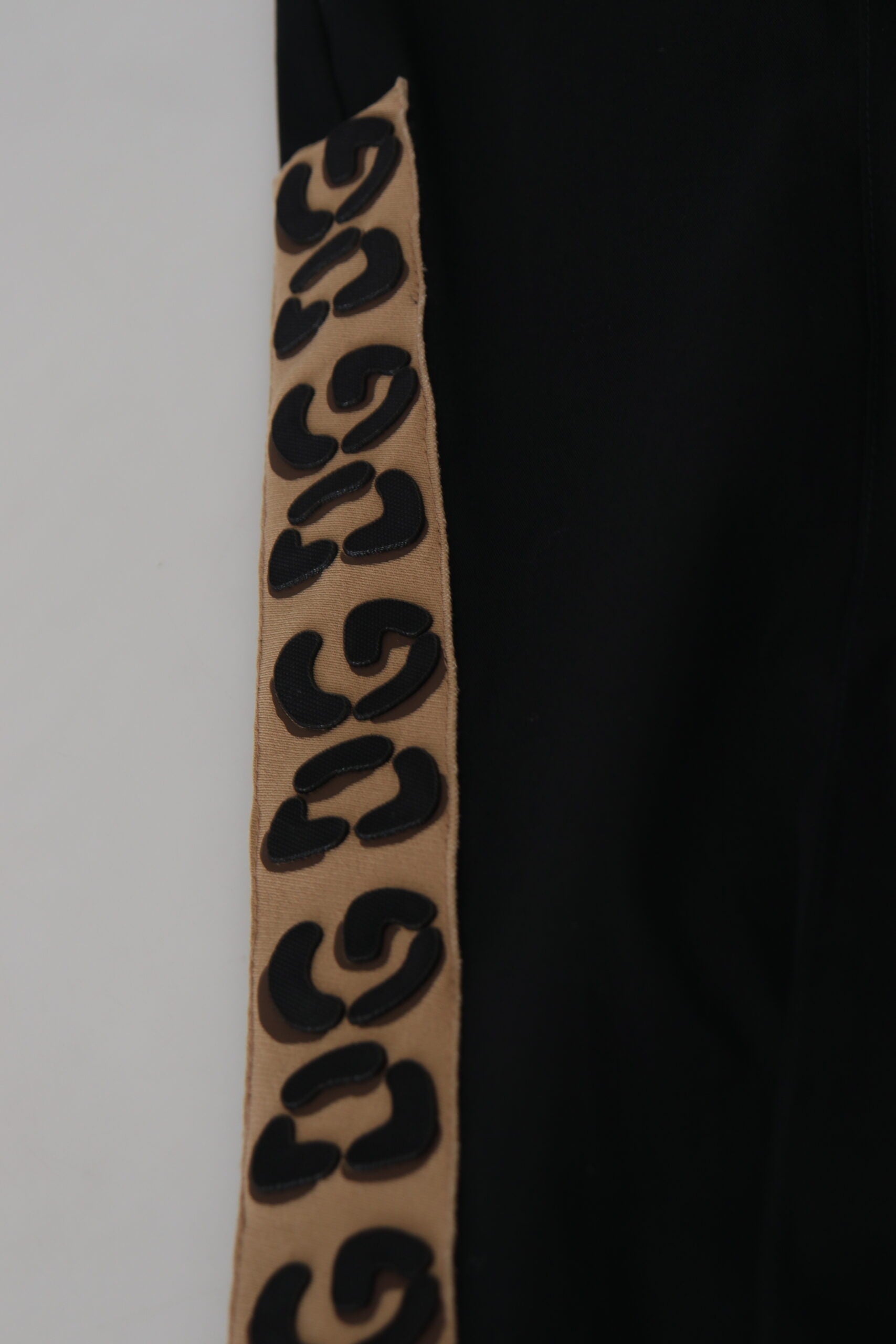 Dolce & Gabbana Black Cotton Elastic Waist DG Logo Cropped Pants Dolce & Gabbana
