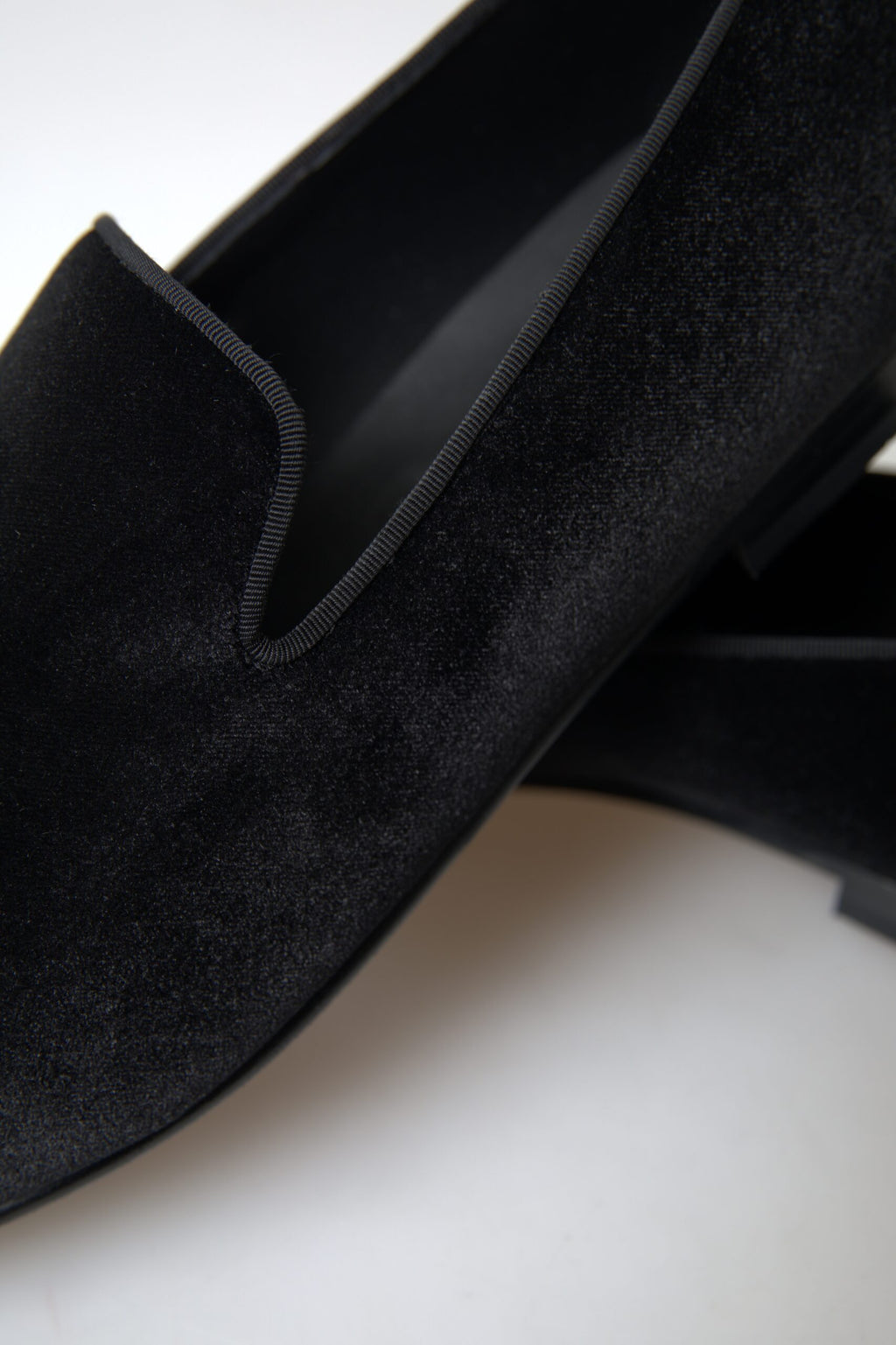 Dolce & Gabbana Black Velvet Loafers Formal Shoes - Eljoys Fashion 