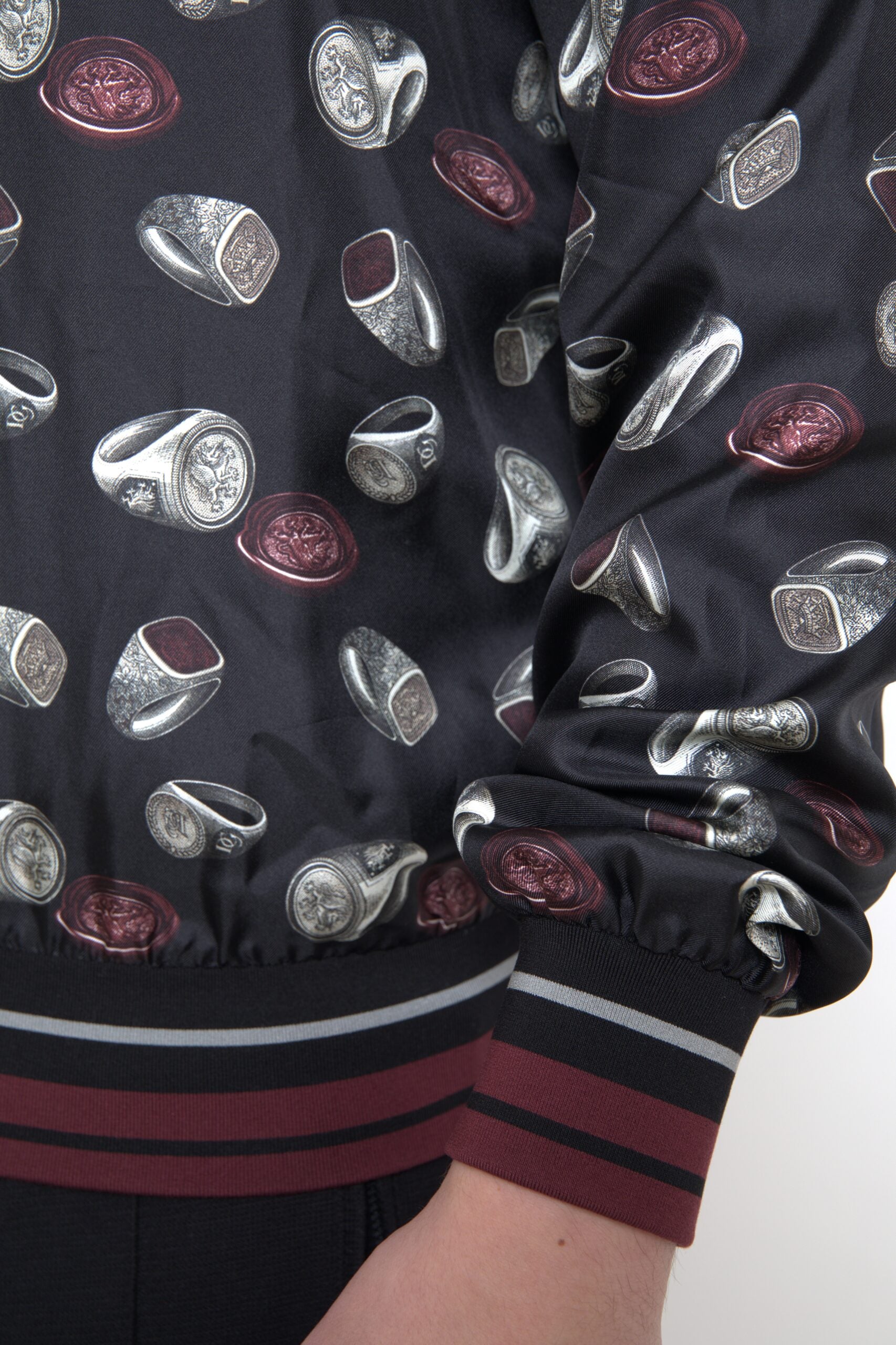 Dolce & Gabbana Black Ring Print Silk Crewneck Sweater Dolce & Gabbana