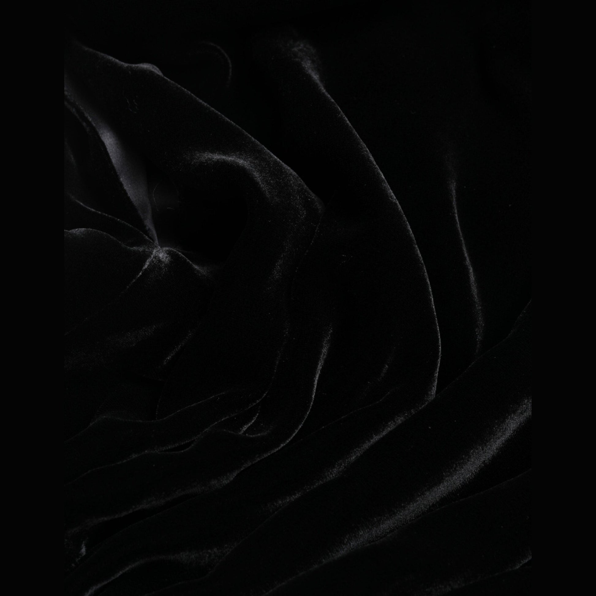 Dolce & Gabbana Black Velvet Fitted Padded Shoulder Blouse Top Dolce & Gabbana