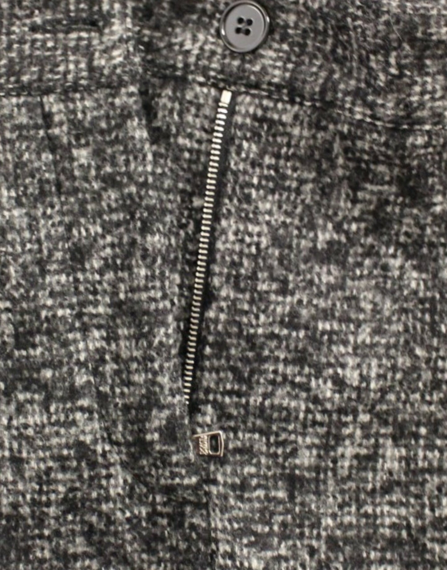 Dolce & Gabbana Gray wool shorts pants Dolce & Gabbana