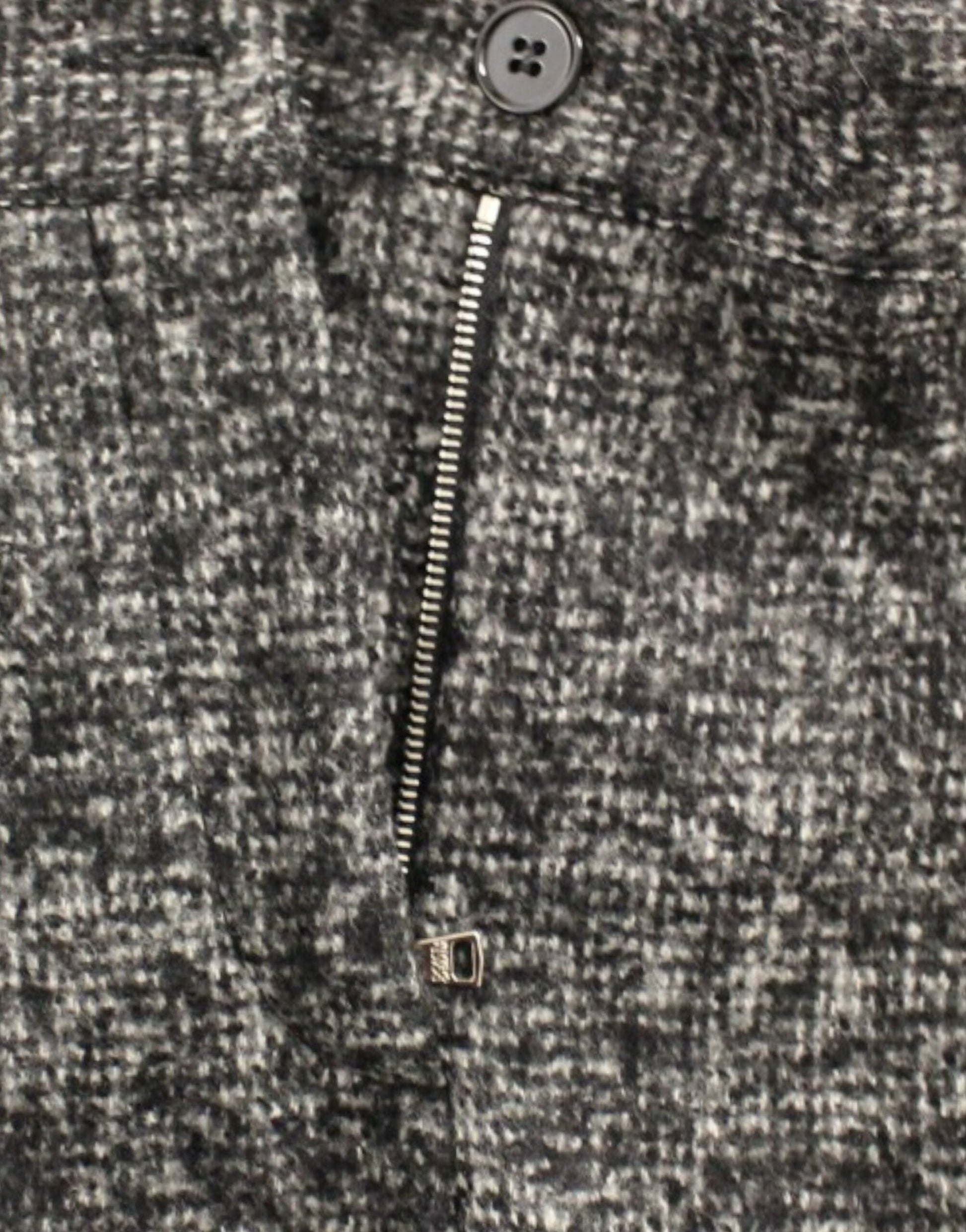 Dolce & Gabbana Gray wool shorts pants Dolce & Gabbana