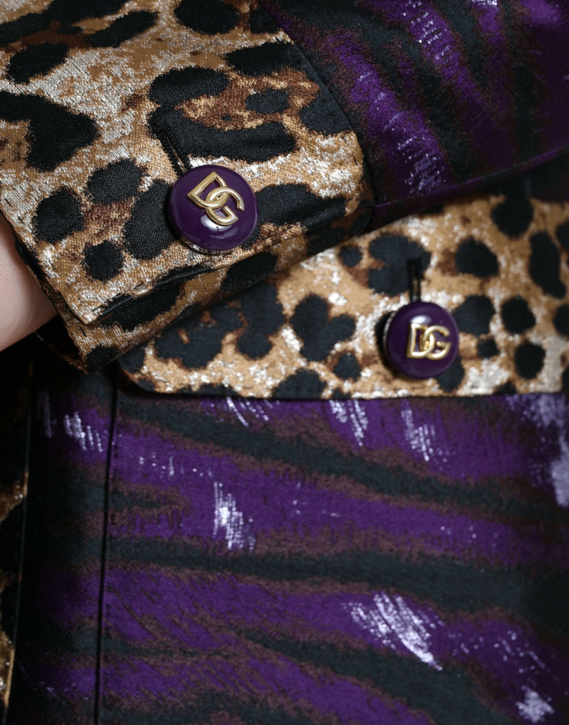 Dolce & Gabbana Purple Lamé Jacquard Tiger Print Coat Jacket Dolce & Gabbana