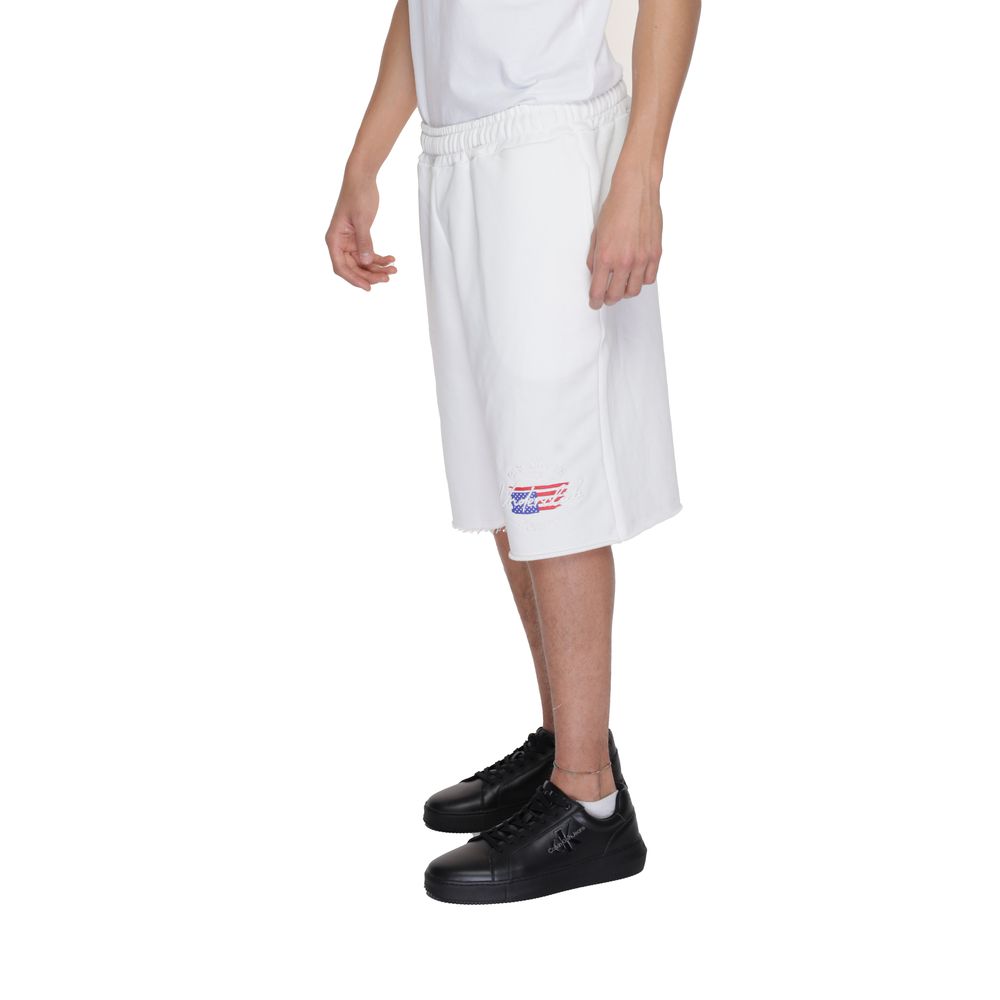 Underclub White Cotton Bermuda Shorts Underclub
