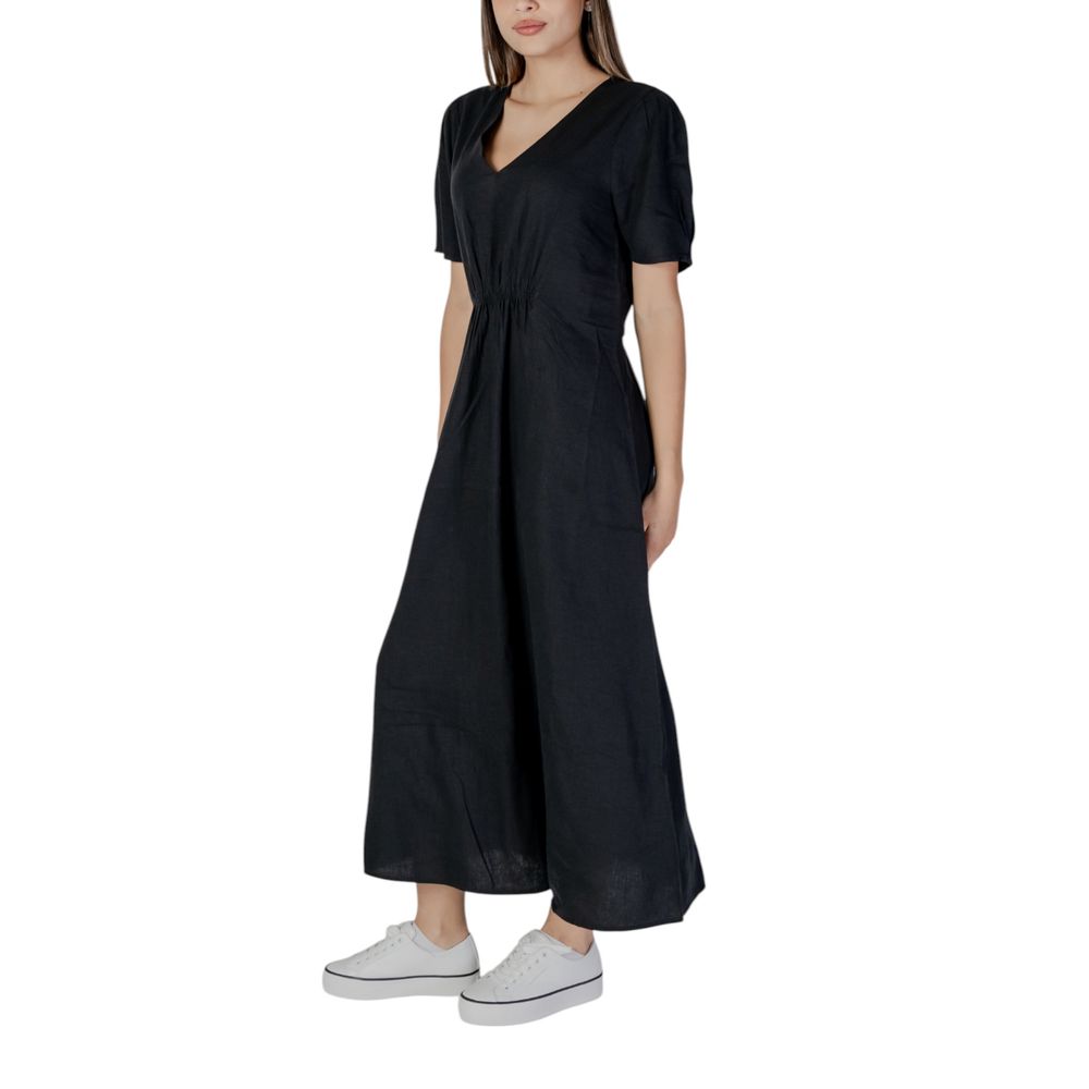 B.Young Black Linen Long