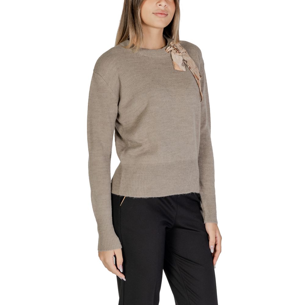 Alviero Martini Prima Classe Beige Polyester Sweater Alviero Martini Prima Classe