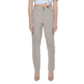 Beige Street One cropped pants made of polyamide fabric, featuring a stylish, comfortable fit for casual wear.