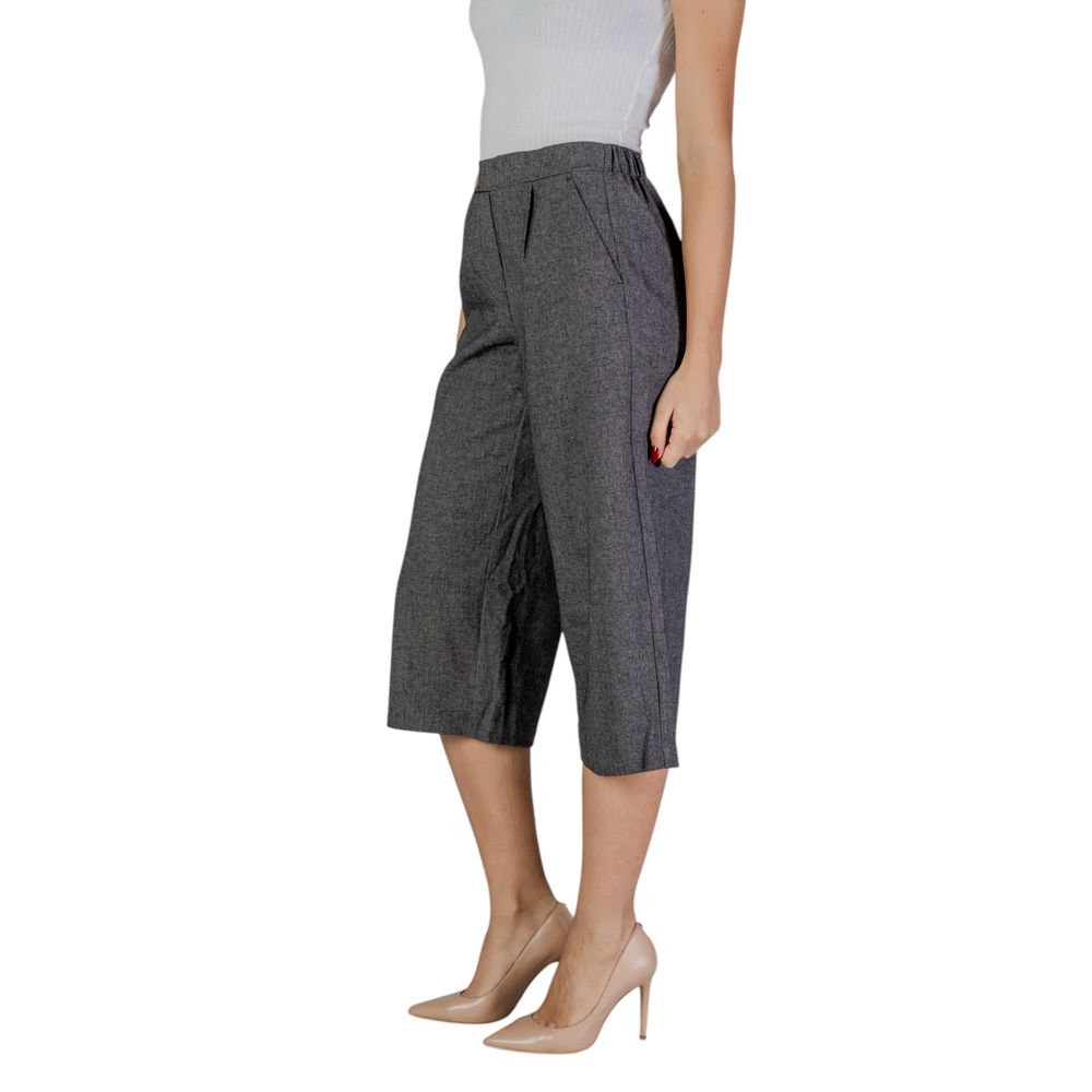 Vero Moda Black And White Polyester Cropped Pant Vero Moda