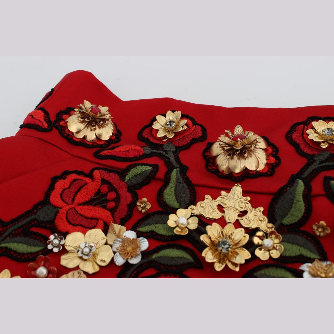 Dolce & Gabbana Red Silk Crystal Roses Shorts