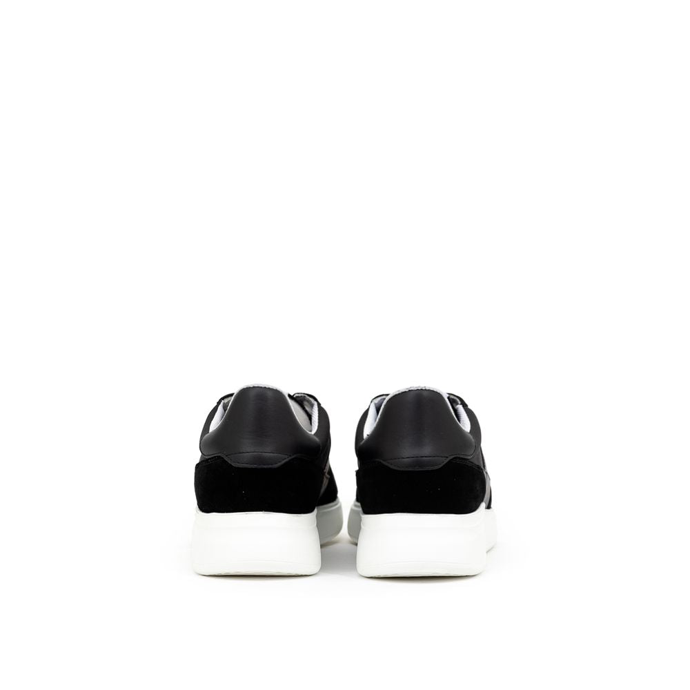 Axel Arigato Black And White Fabric And Leather Sneaker Axel Arigato