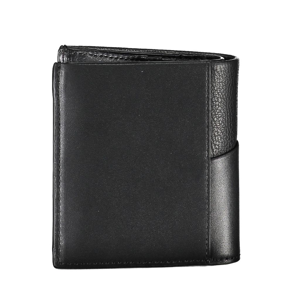 Calvin Klein Nero Eco Leather men's wallet with multiple card slots and sleek design, made from eco-friendly leather material.