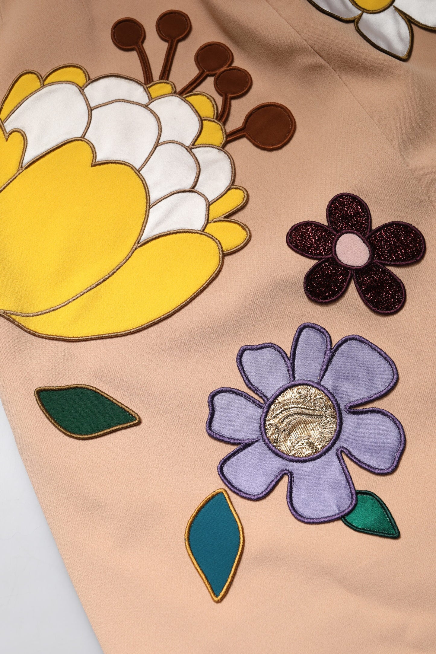 Dolce & Gabbana Beige Floral High Waist Pencil Cut Skirt Dolce & Gabbana