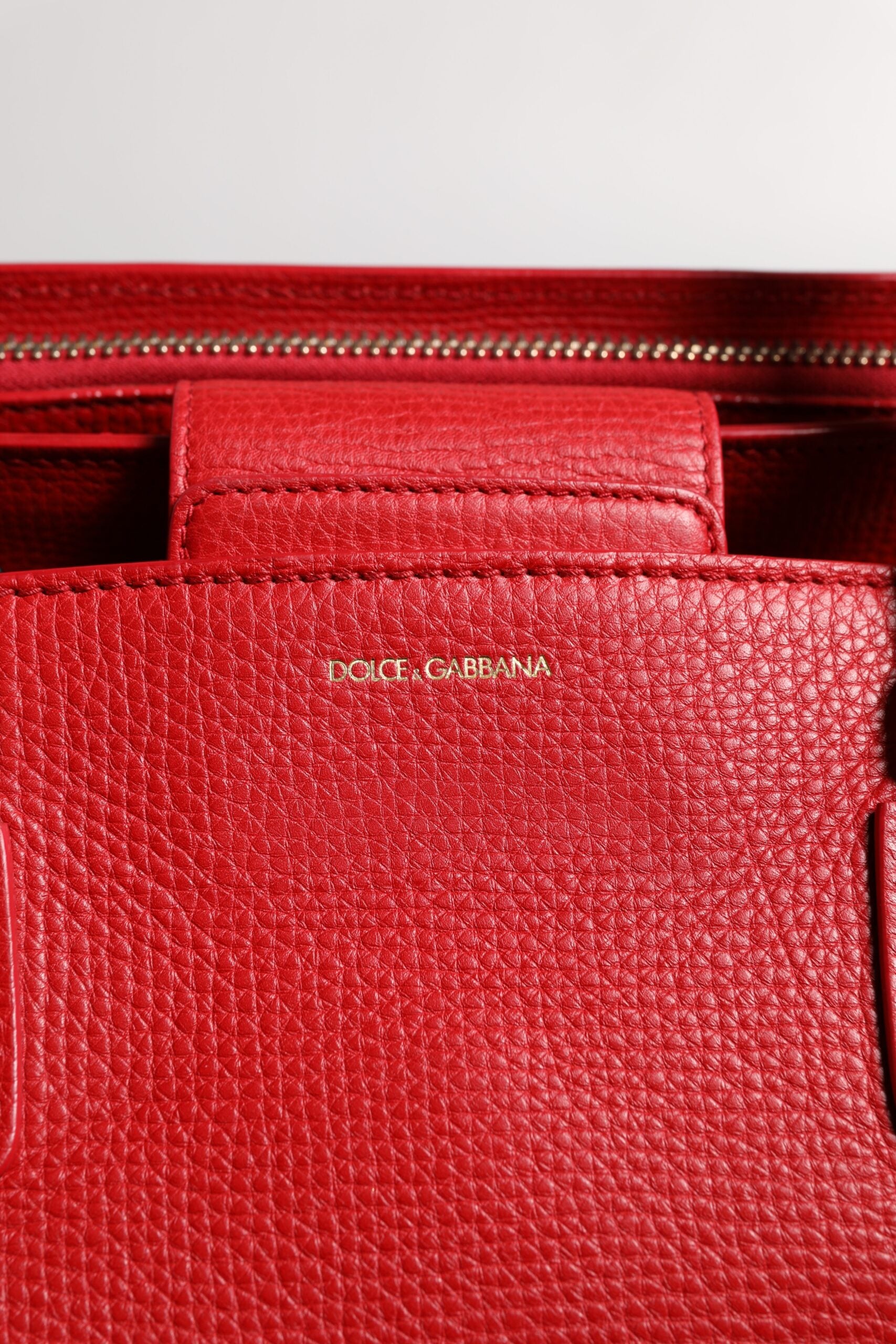 Dolce & Gabbana Red Calfskin Leather Logo Plaque Top Handle Bag Dolce & Gabbana