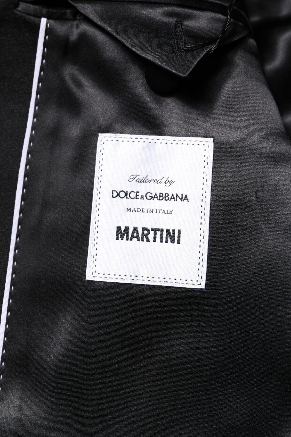 Dolce & Gabbana black single-breasted men's blazer, Martini coat, tailored fit with classic lapels and stylish design.