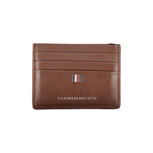 Tommy Hilfiger Sleek Leather Card Holder with Contrast Detailing Tommy Hilfiger