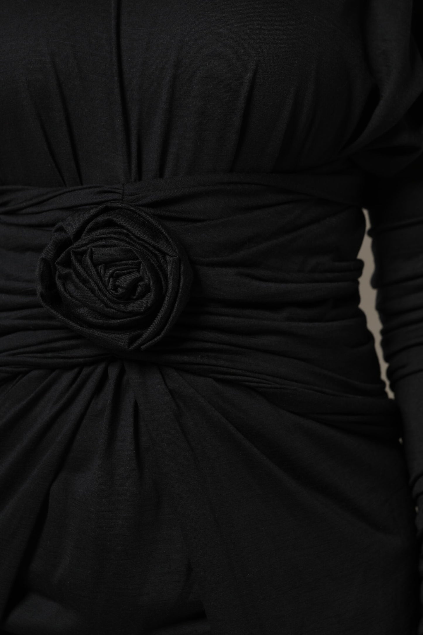 Dolce & Gabbana Black Wool Long Sleeves Sheath Midi Dress Dolce & Gabbana